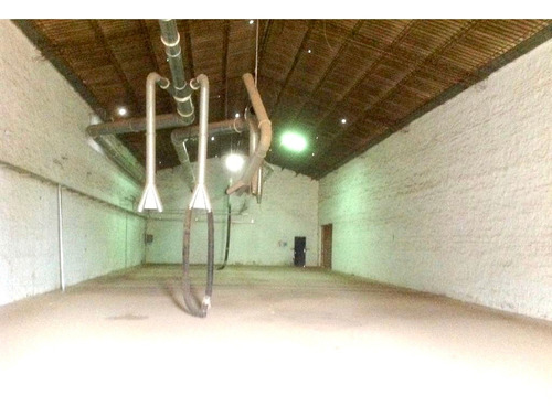 Imagen 2 de 4 de Excelente Galpón 2200m2 En Flandria Luján