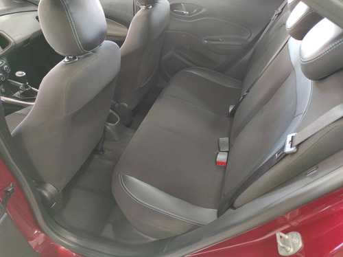 Imagem 9 de 10 de Chevrolet Onix 1.0 Mpfi Lt 8v Flex 4p Manual