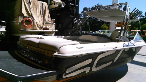Imagen 7 de 13 de Lancha Wakeboard Smartcraft Marine 19 Pies