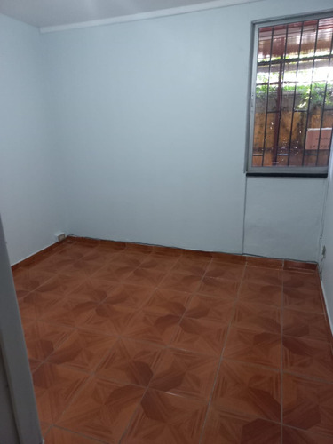 Casa En Maipú Con Excelente Conectividad 4d- 1b El Rey