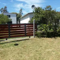 Comprar Venta De 2 Casas En Balneario San Luis, Costa De Oro, Canelones, Con Muebles Y Electrodomésticos, Parrilleros, Jardín Y Arboles, Contribución Al Día Y Posible Permuta