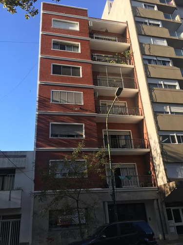 Departamento En Venta - 2 Dormitorios 2 Baños - 95mts2  - La Plata