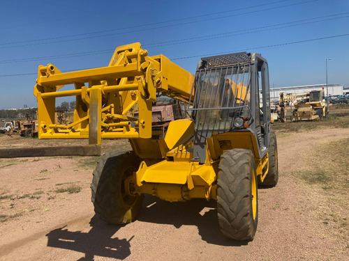 Imagen 8 de 13 de Tractoelevador Manipulador Telescópico Jcb 535