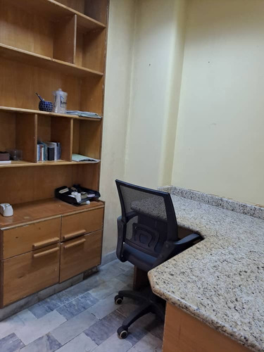 Consultorio En Hospital Metropolitano Del Norte Naguanagua Socc