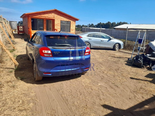 Finster Vende Linda Casa Con Vista A Praderas En Quintero