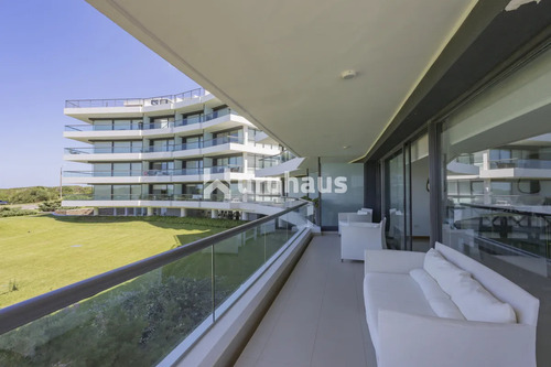 Alquiler Departamento 4 Dormitorios Playa Brava Blue Bird