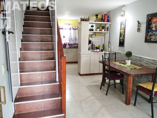 Imagen 3 de 12 de Venta Duplex Al Frente 4 E/ 88 Y 89
