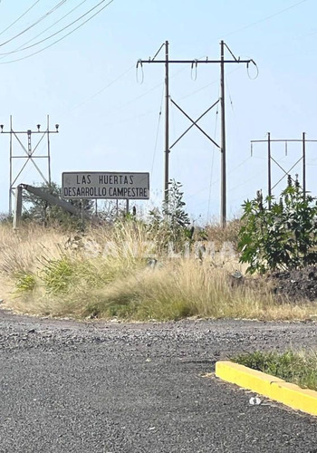 Las Huertas: Terrenos Con Magnifica Ubicacion A Pie De Camino.