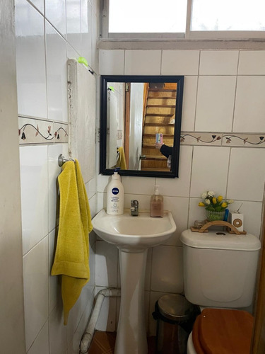 Venta De Casa En Barrio Villa Olímpica En Ñuñoa