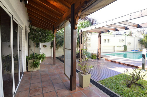 Imagen 16 de 30 de Venta Casa En 2 Plantas Con Quincho Ubicada En Mataderos, Capital Federal
