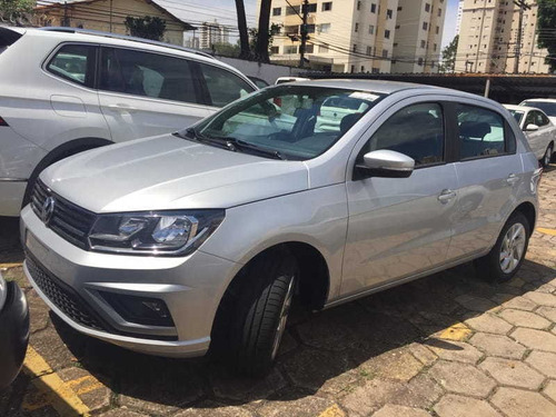 Imagem 3 de 7 de Volkswagen Novo Gol 1.0