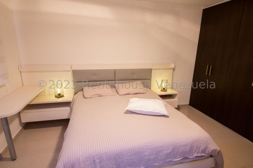 Imagen 20 de 27 de Apartamento Un Nivel Remodelado En Calle Cerrada En Venta En Los Naranjos Humboldt Caracas