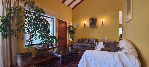 Casa En Venta En Algarrobo