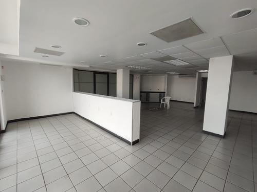 Oficinas En Renta En Veracruz Sobre Boulevard Ruiz Cortines Boca Del Río, Ver.
