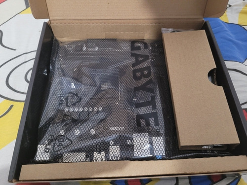 Placa-mãe Gigabyte A520m H Usb3 Ddr4 PCI-e Hdmi Soc Am4 Black