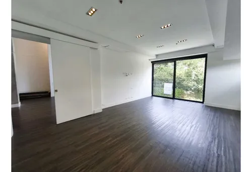 180m2 Apartamento En El Poblado