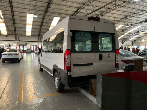 Imagen 20 de 24 de Fiat Ducato Maxicargo Vidriada R
