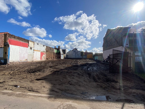 Espectacular Y Unico Lote A Dos Cuadras De La Costa En Pleno Barrio Constitucion