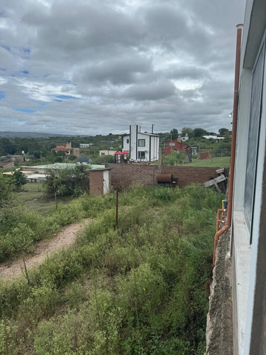 Se Vende Casa En Estancia Vieja De 3 Dormitorios