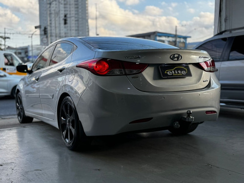 Hyundai Elantra 1.8 16v Gls Aut. 4p