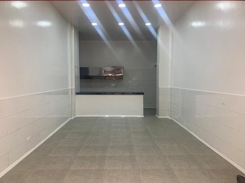 Bogotá, Arriendo Local 44mts Centro Comercial Centro Suba 