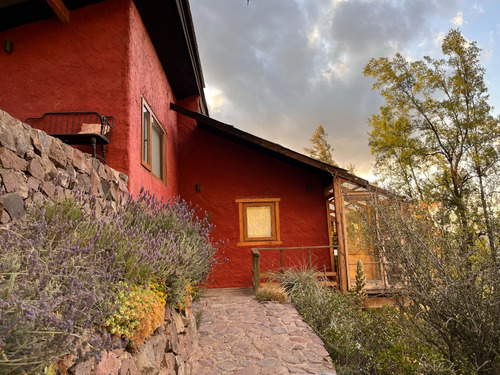 Casa Con Increíble Vista En El Arrayan
