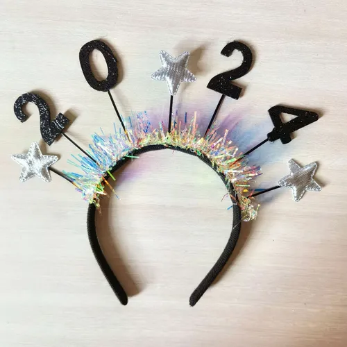 Disfraz (gd), Diadema Navideña, Foto De Fiesta De Año Nuevo