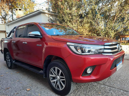 Imagen 2 de 9 de Toyota Hilux 2016 2.8 Cd Srx 177cv 4x4 At