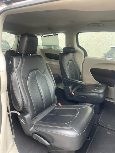 Chrysler Pacifica 3.7 3.6 At
