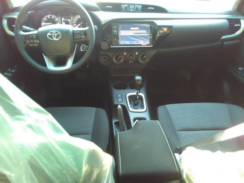 Imagen 5 de 14 de Toyota Hilux