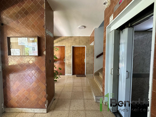Departamento 3 Ambientes. Excelente Ubicacion
