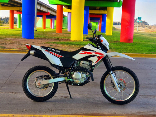 Imagen 3 de 4 de Honda Tornado