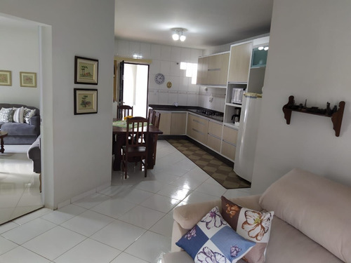 Imagem 14 de 21 de Casa Com 4 Dormitórios À Venda, 192 M² Por R$ 630.000,00 - Orfãs - Ponta Grossa/pr - Ca0950