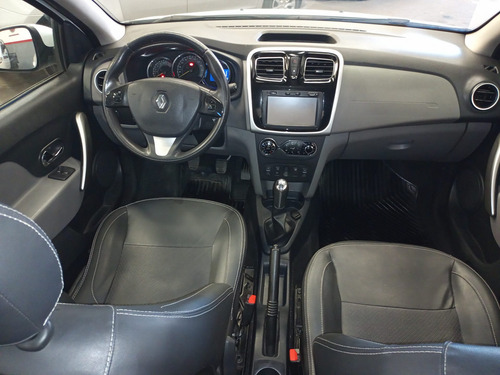 Renault Logan 1.6 Privilege Plus // Anticipo $510000