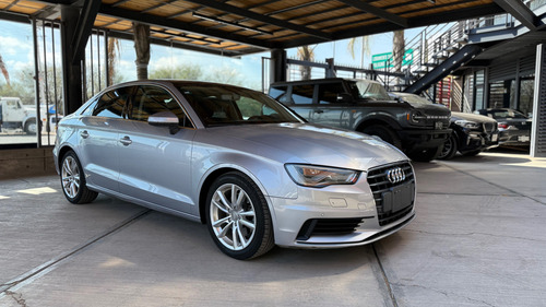 Audi A3 1.8 Sedán Attraction Plus At