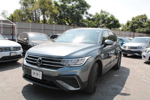 Volkswagen Tiguan COMFORTLINE 1.4L TSI DSG 5 OCUP