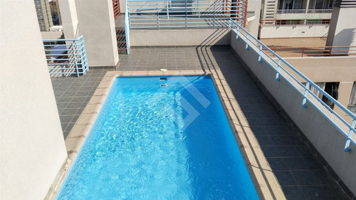 Departamento En Arriendo De 2 Dorm. En Santiago