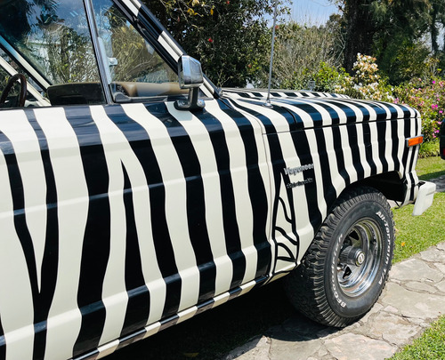 Jeep Wagoneer