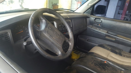 Imagem 10 de 14 de Sucata Dodge Dakota Desmanche Motor Cambio Peças Lataria