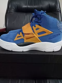 Tenis adidas Mutombo 2 Vivid Blue & Gold Talla 28cm