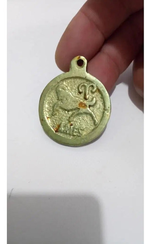 Dije Antiguo En Bronce Macizo Signo Aries