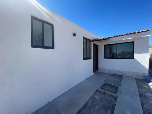 Venta De Casa De Un Solo Piso En Queretaro