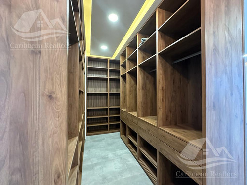 Casa Nueva En Venta En Via Cumbres Cancun