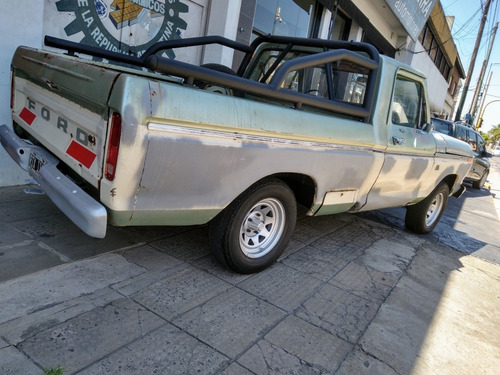 Ford F-100 F100 Deluxe