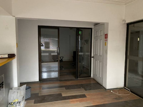 Imagen 9 de 17 de Propiedad Comercial Con Oficinas Y Bodegas