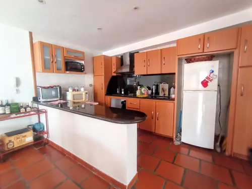 Los Samanes Casa En Venta