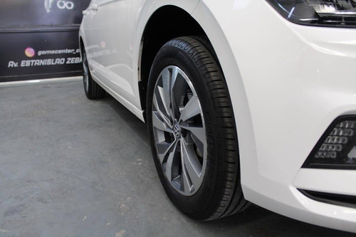 Volkswagen Polo 1.6 Confort Plus At2020 3.000km 5 Puertas