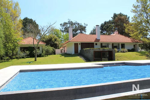 Casa Rincon Del Indio - Punta Del Este 6 Dormitorios, Muy Linda Casa, No Se La Pierda