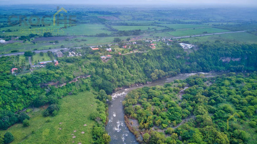 Casa Con Alberca Campestre En Chichicaxtle Ver, A 45 Mins De Xalapa Veracruz