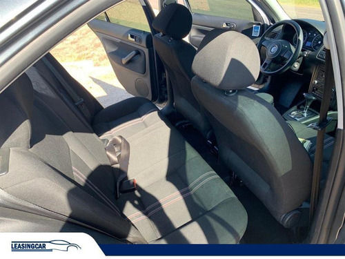 Volkswagen Bora A4 Trendline 2012 Impecable!